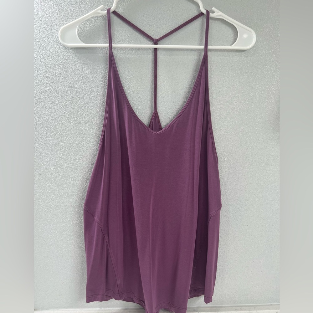 Lululemon tank